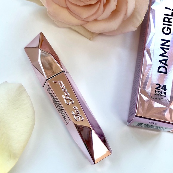 ❤️3 for $25❤️ TOO FACED 24-H Mascara Mini - Picture 2 of 4